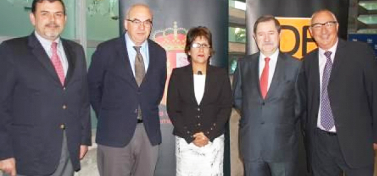 Seminario Ética Empresarial y Construcción de Confianza. Seminario Ética Empresarial y Construcción de Confianza.